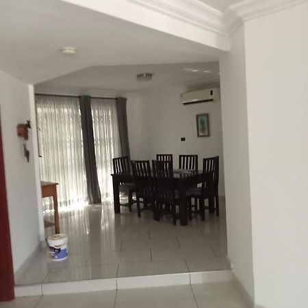 阿克拉Tricia'S Place - One Family At A Time公寓 外观 照片